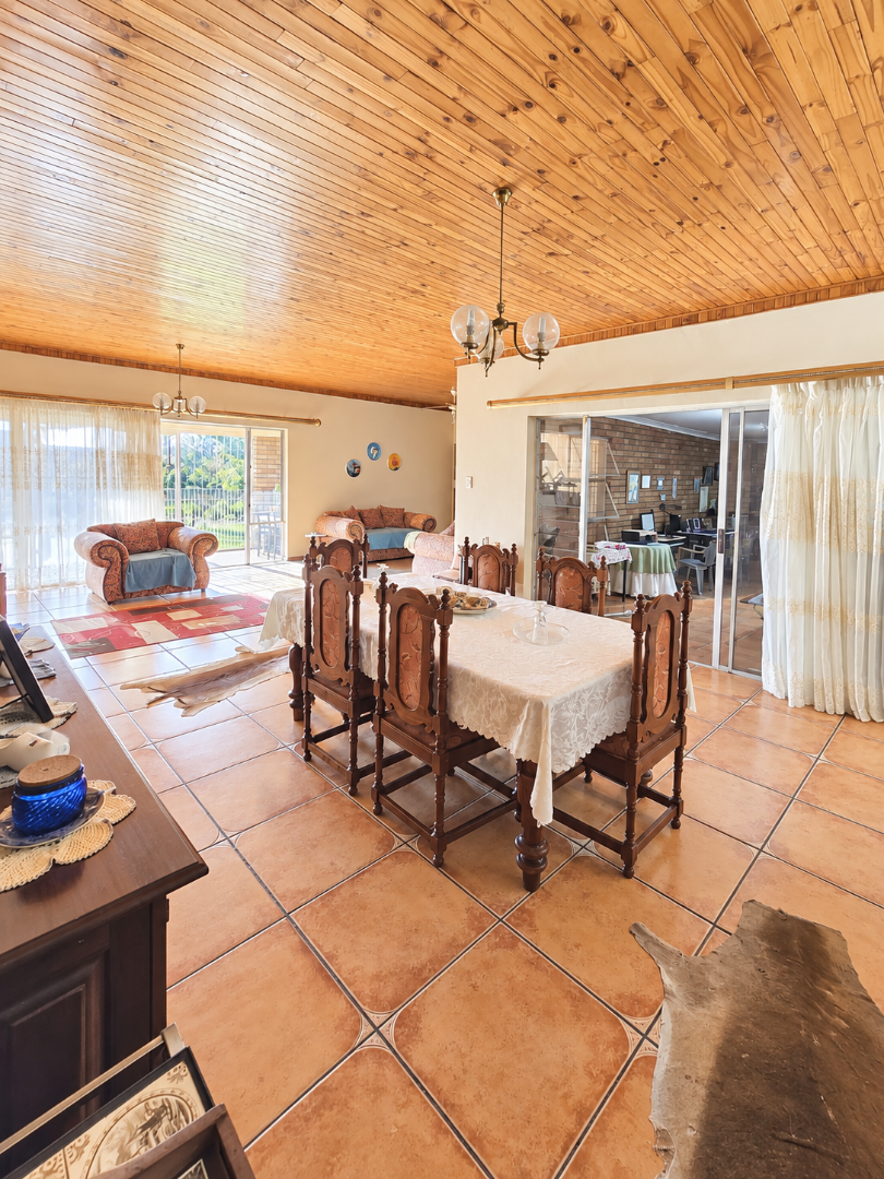 4 Bedroom Property for Sale in Wilkoppies North West